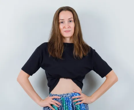Model displaying typical results of liposuction 360 surgery in Sarasota